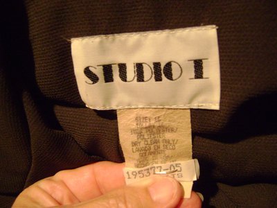 Figure Flattering Size 16 Ladies Suit in Kingwood